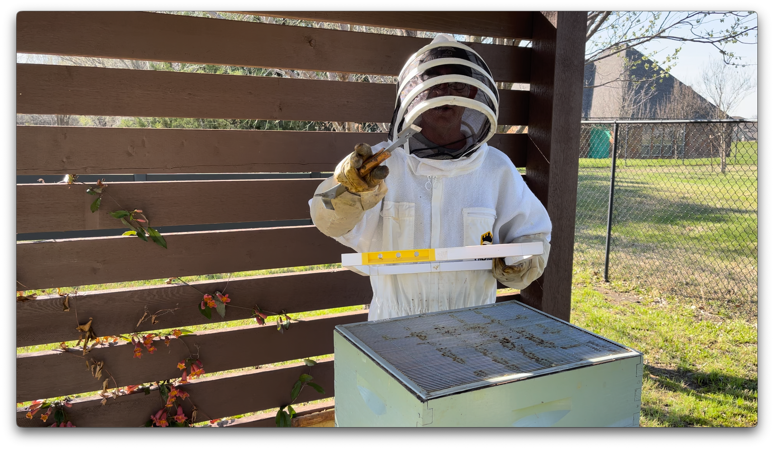 Load video: Today we’re installing our 3-in-1 Super Shim™, designed to improve foraging efficiency by creating a single, small, defensible entrance just below the honey super. Returning bees can quickly access the honey area—just attach the included yellow entrance piece and you’re ready to go.